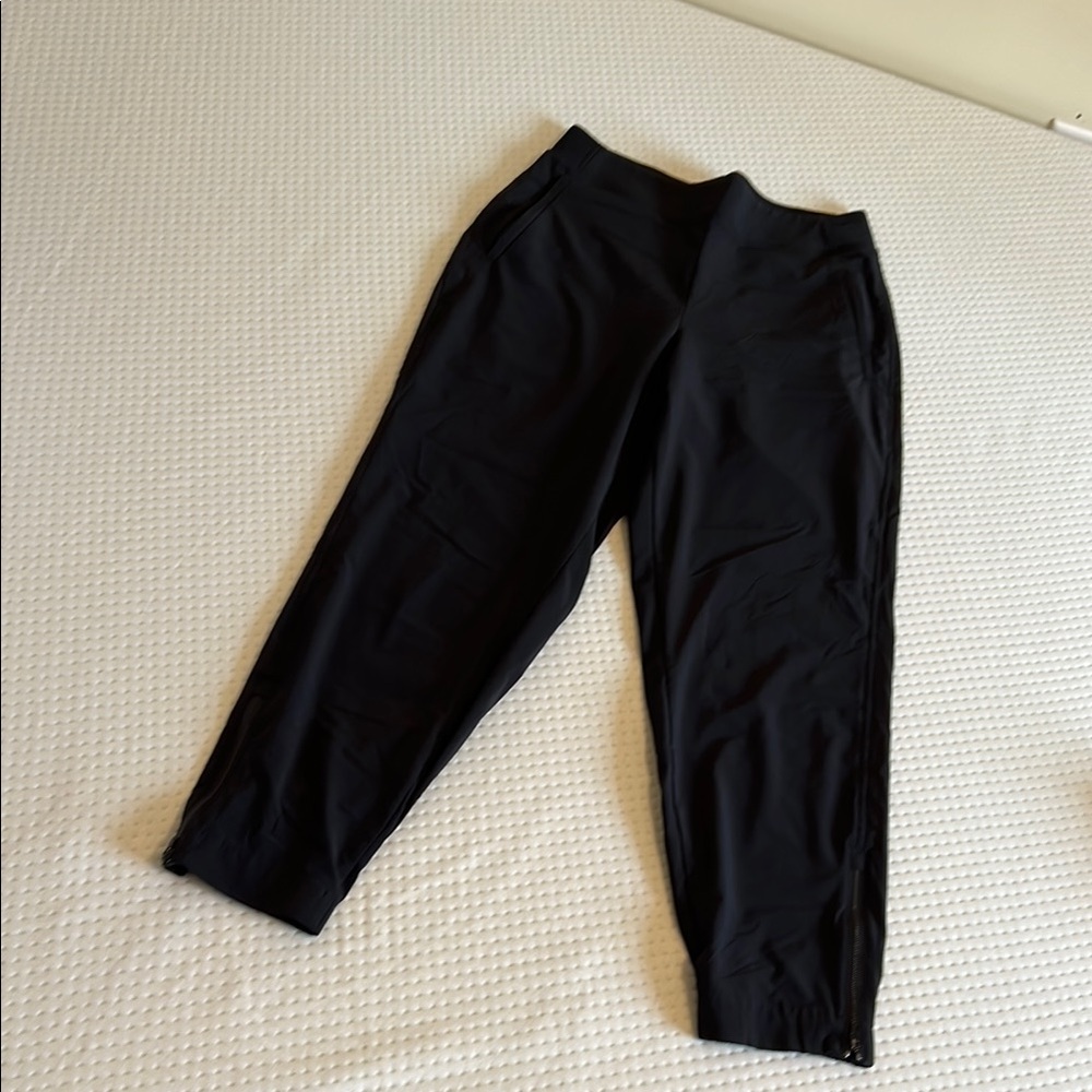 Athleta Black Activewear Pants